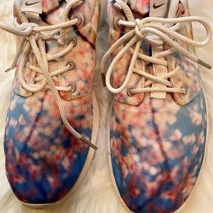 Nike Roshe One Cherry Blossom